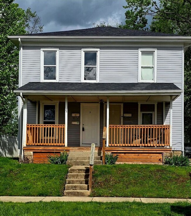 Primary Photo - 24 Elm Ave