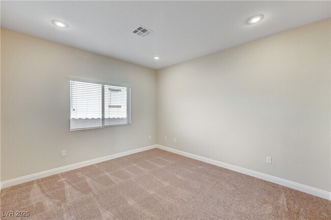 Building Photo - 536 Puenta Del Rey St