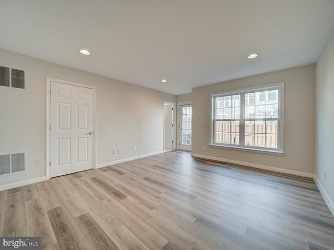 Building Photo - 5186 Fiery Dawn Ct