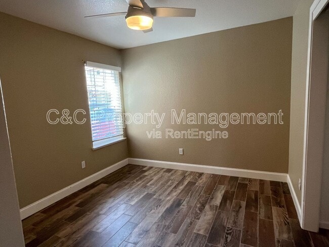 Building Photo - 1241 Inglewood Ct