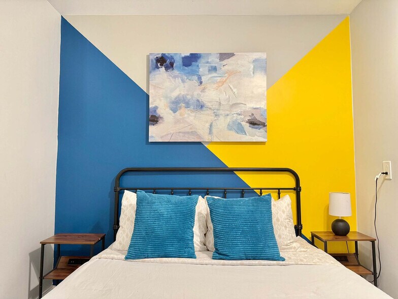 Building Photo - 215 Piedmont Ave NE