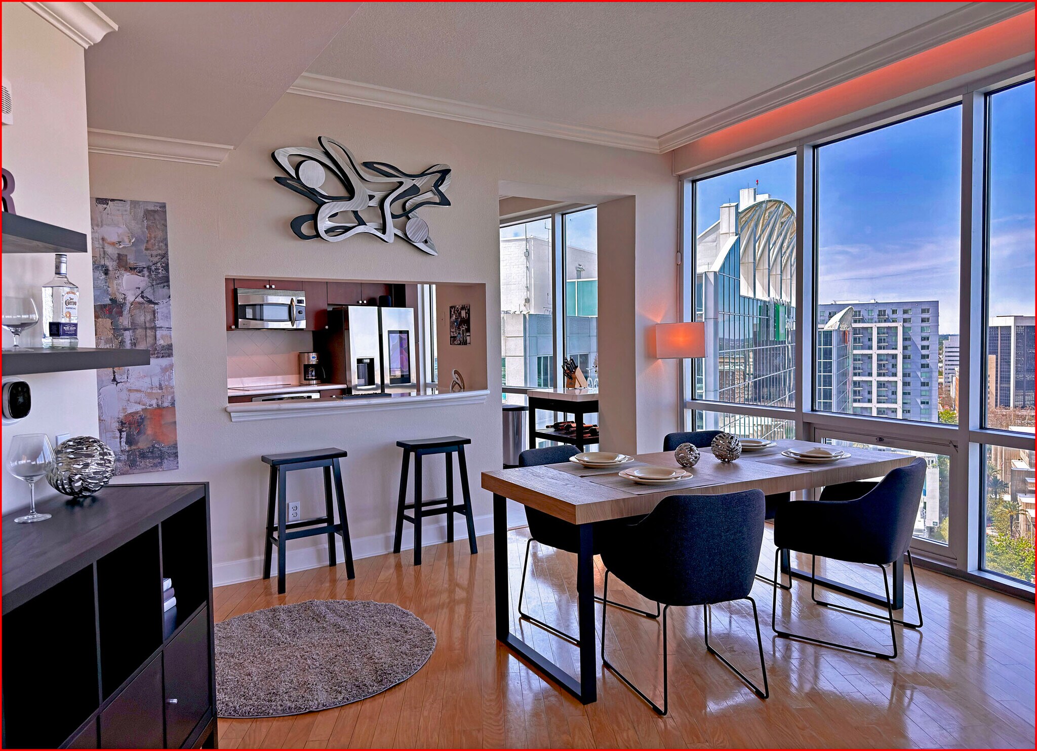 Building Photo - 322 E Central Blvd