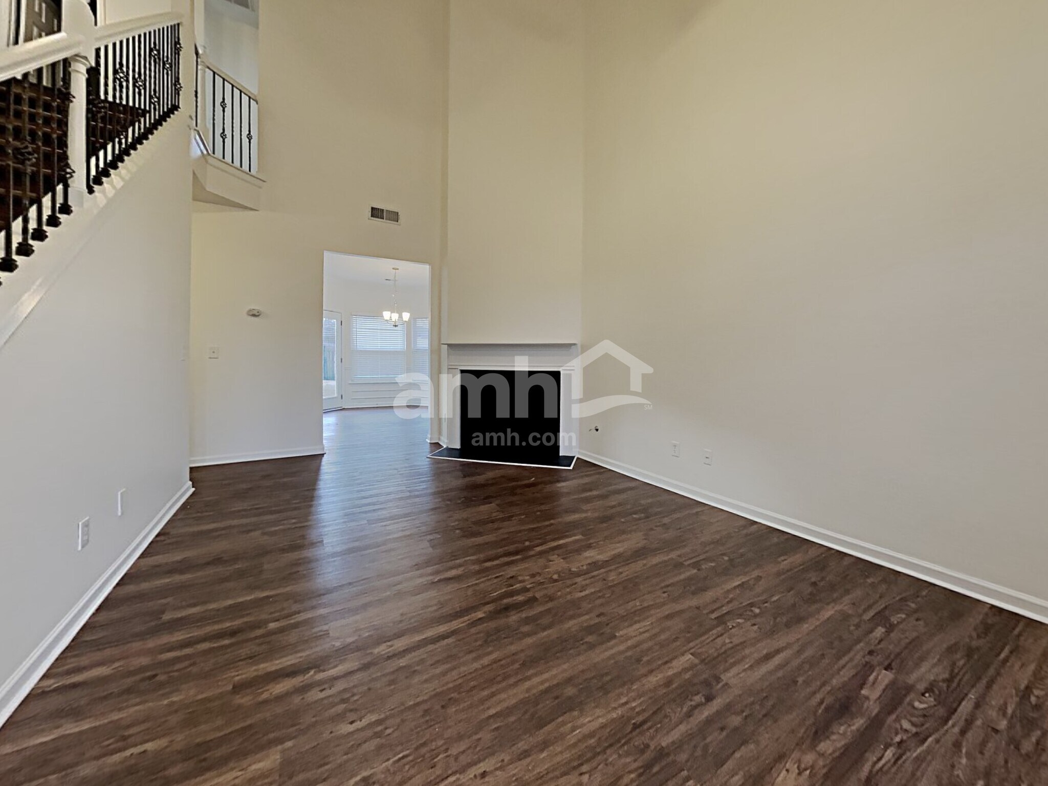 Building Photo - 4150 Arch Pass