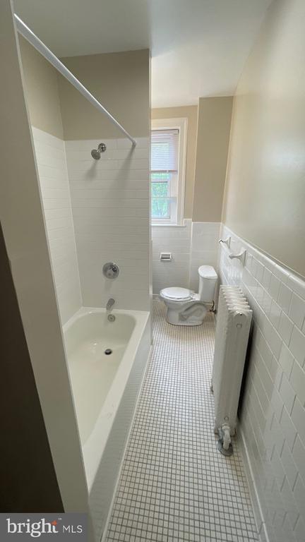 Building Photo - 2509 Cliffbourne Pl NW