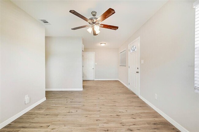 Building Photo - 5027 Kempston Dr