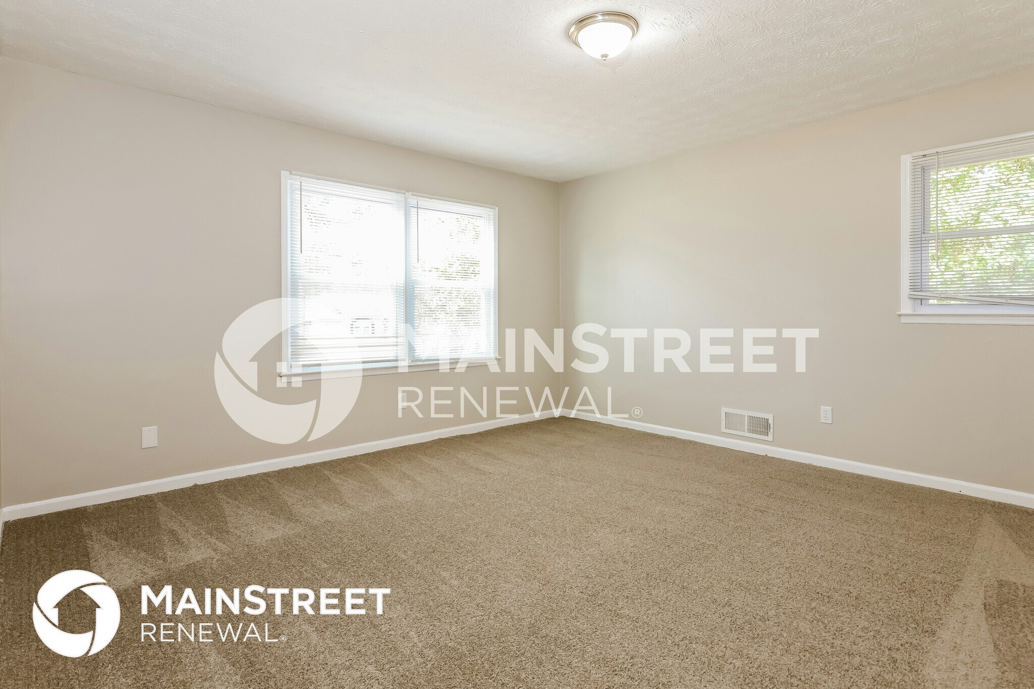 Building Photo - 6704 Amesbury Ln