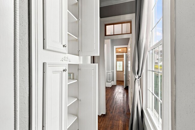 Building Photo - 1418 St Bernard Ave