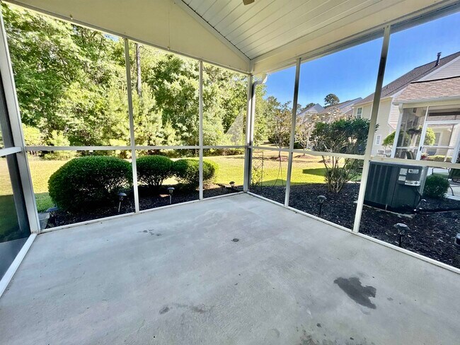 Building Photo - 200 Mossy Stone Ct