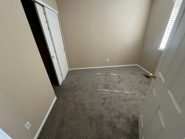 Building Photo - Stunning Home for Rent in Littleton - License #2024-BFN-0001484