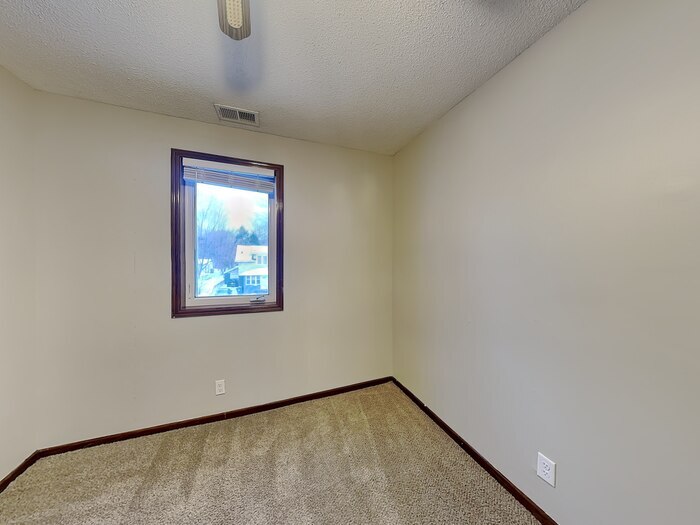 Building Photo - 891 Hazelwood St