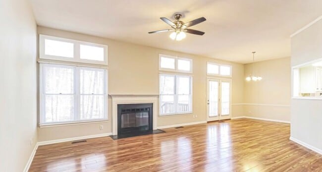 Building Photo - 6507 River Hills Dr