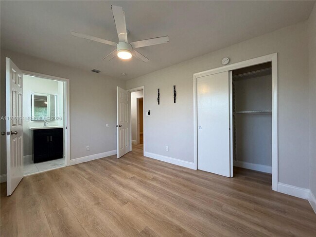 Building Photo - 7571 Eaton St