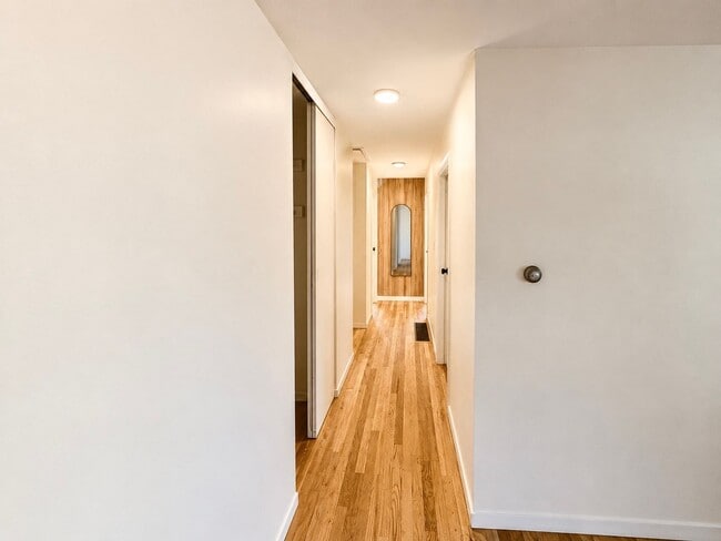 Building Photo - 3 Bed 1 Bath Rental in Rome NY