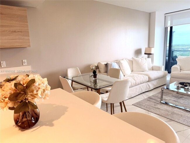 Building Photo - 16385 Biscayne Blvd