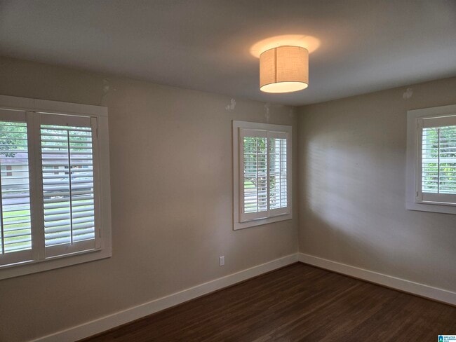 Building Photo - 109 Knoll Crest Dr