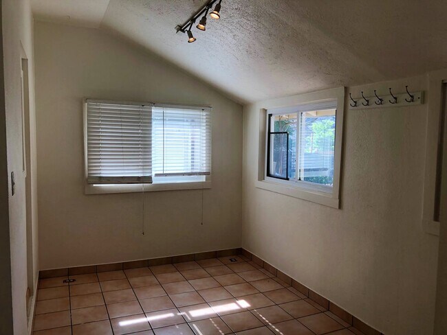 Building Photo - 2020 W 38th Ave