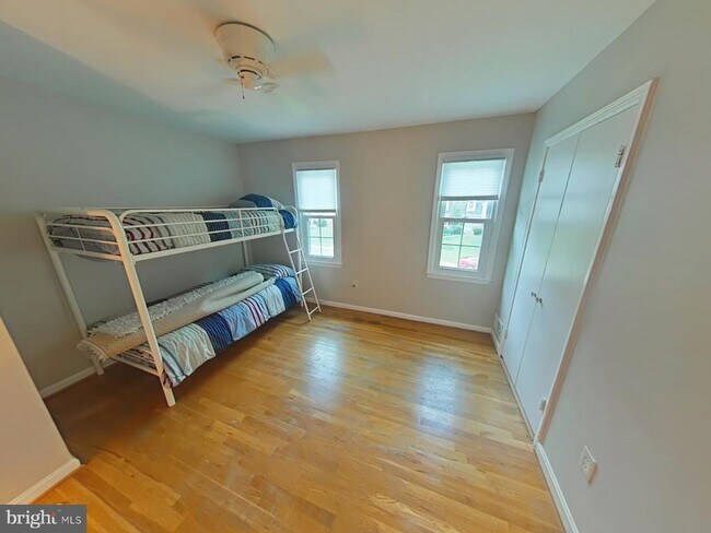 Building Photo - 1639 Winding Waye Ln