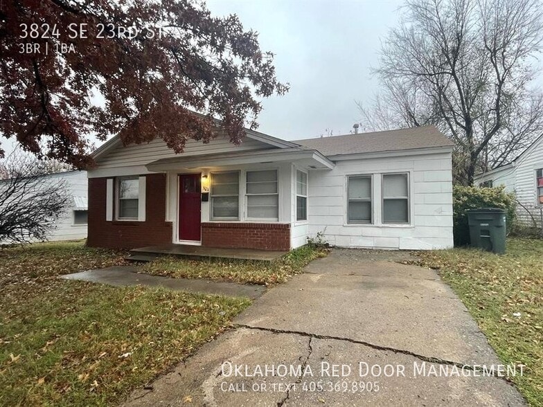 Primary Photo - 3824 SE 23rd St