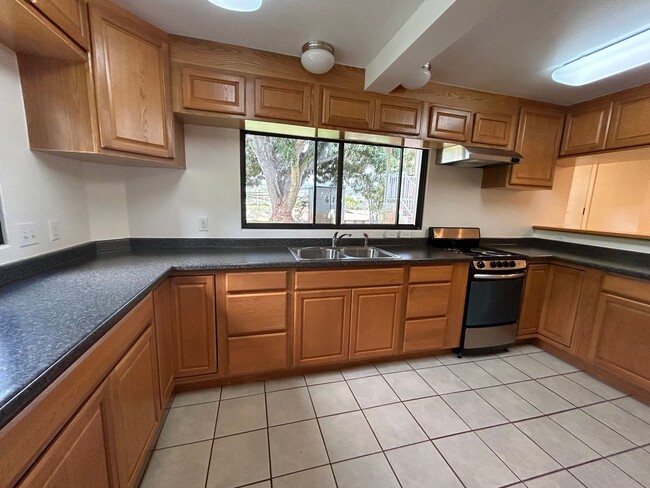 Primary Photo - Split ACs! 3 Bathrooms! Indoor Laundry!