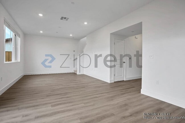 Building Photo - 260 Teton Ranch Wy
