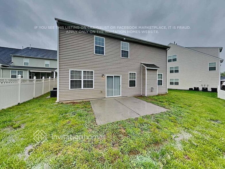 Building Photo - 10917 Hat Creek Ln