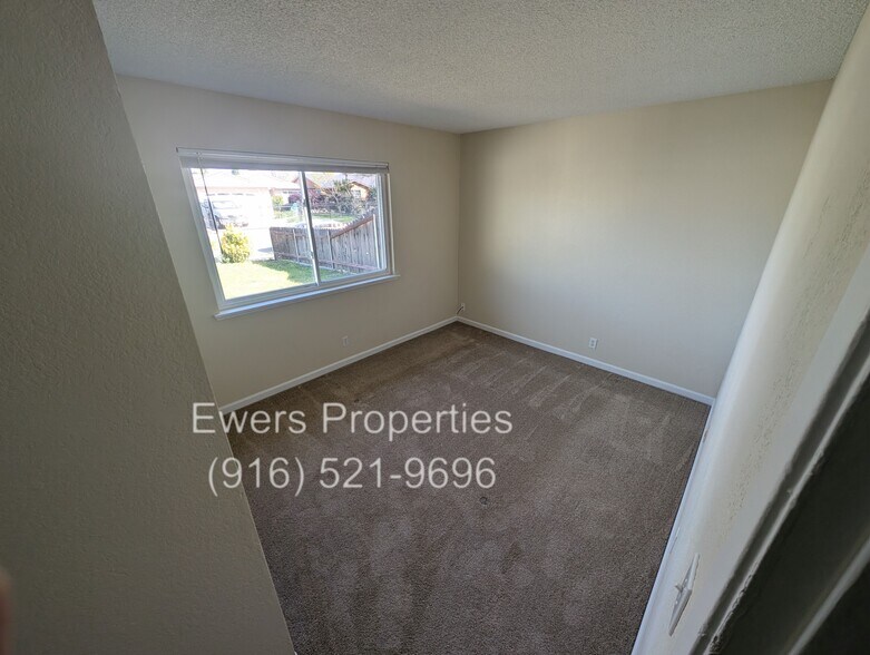 Building Photo - 4140 Stonecutter Way