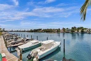 Building Photo - 5600 Collins Ave