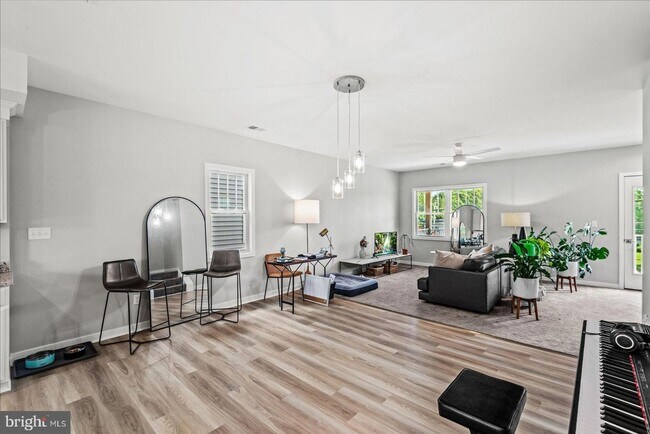 Building Photo - Newly Built Modern Home for Rent in Charming Colonial Beach – with Pool Access Included!