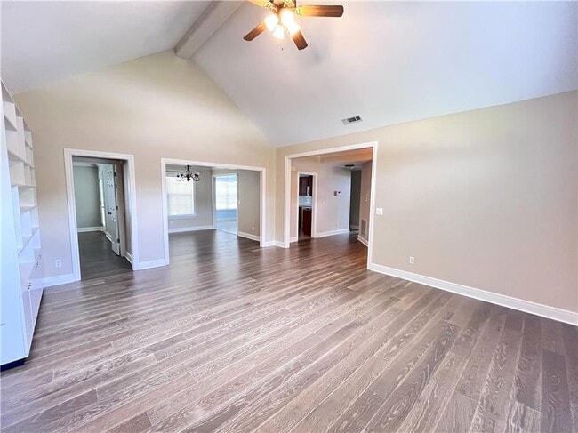Building Photo - 208 Tunbridge Dr