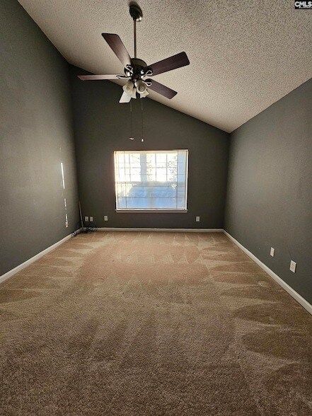 Building Photo - 876 Sandmyrtle Cir