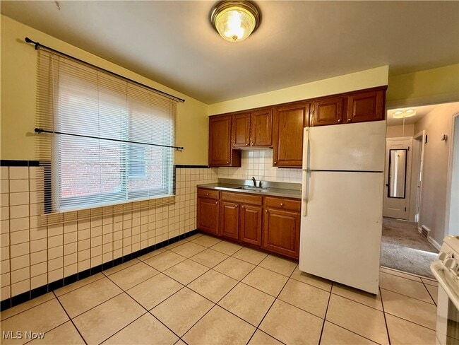 Building Photo - 3625 Rocky River Dr