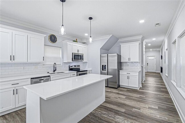 Building Photo - 416 Harrison St