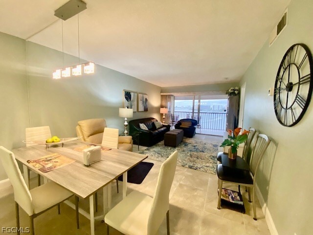 Building Photo - 400 Lenell Rd