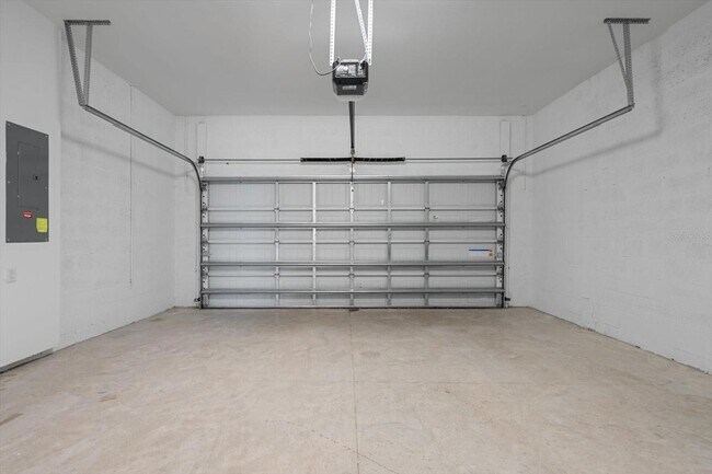 Building Photo - 17118 Jadestone Ct