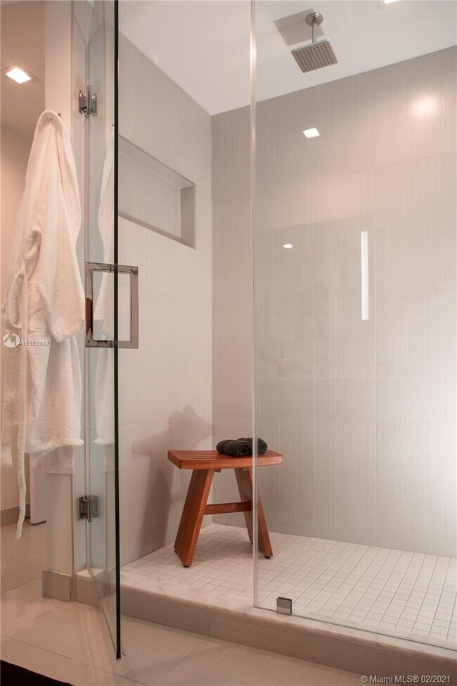 Building Photo - 9480 NW 41st St