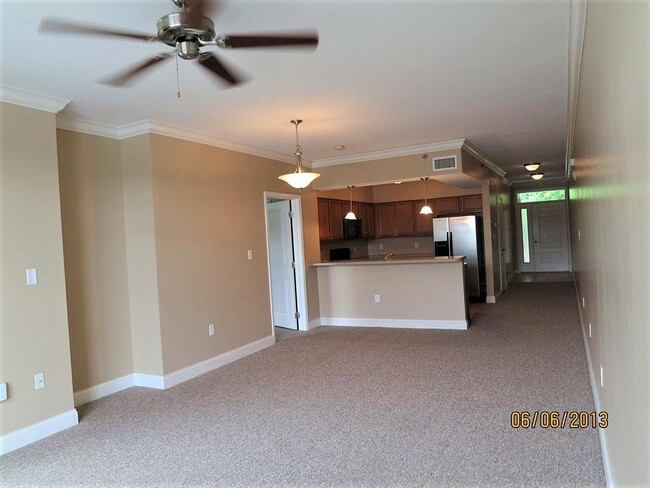 Building Photo - RIVER TOWNE CONDOMINIUMS, UNIT 401