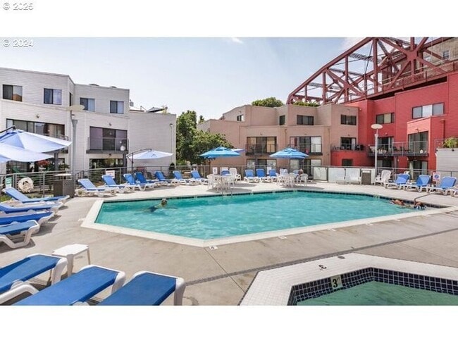 Building Photo - Modern Waterfront Living at The McCormick Pier! Call TODAY to schedule a tour! 503-664-4101