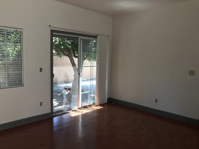 Building Photo - APT FRANCISQUITO