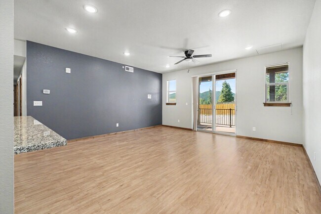 Building Photo - 1802 Wildfire Rd