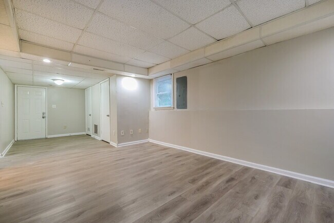 Building Photo - 180 Belmont Farms Dr