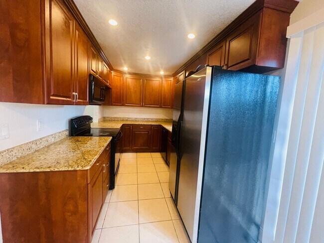 Building Photo - HIDDEN CREEK CONDO-1602 Bending Brook Way ...