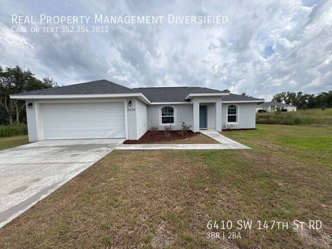 Building Photo - 6410 SW 147th St Rd