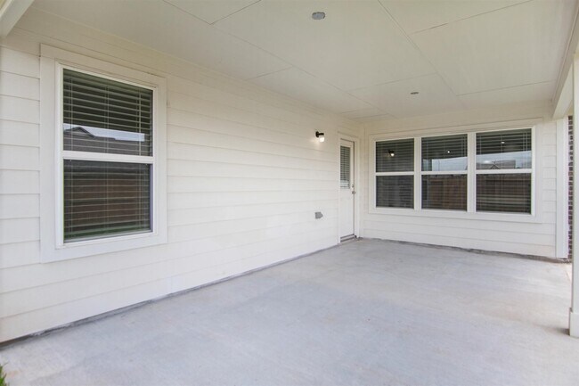 Building Photo - 3703 Homestead Ridge Ln