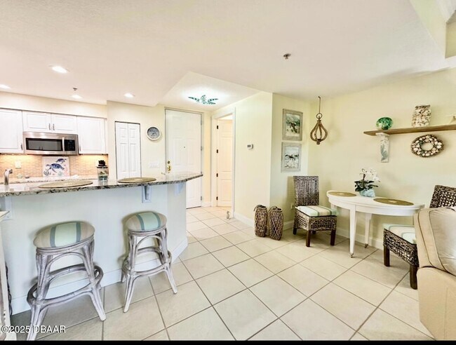 Building Photo - 4620 Riverwalk Village Ct