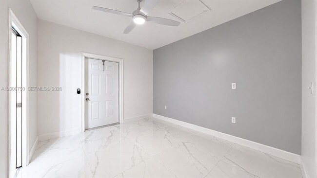 Building Photo - 16247 SW 92nd Terrace