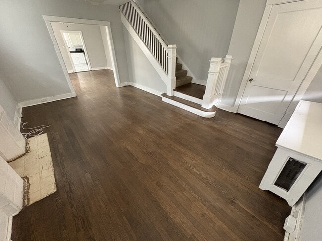 Building Photo - 2032 Wightman St