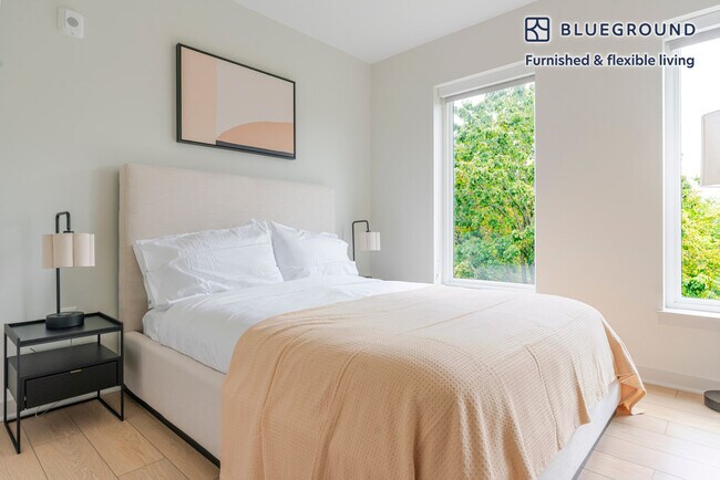 Building Photo - 60 I St SW