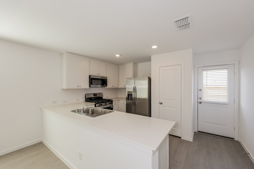 Building Photo - 1715 Crossbill St