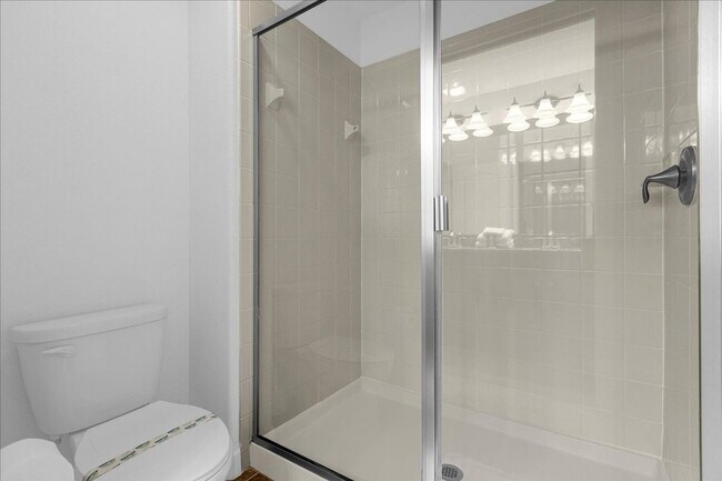 Building Photo - 1483 Rolling Fairway Dr