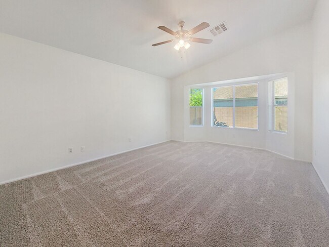 Building Photo - Excellent neighborhood in Goodyear!